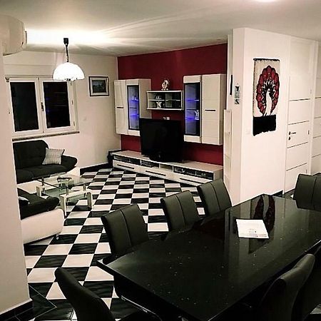 Mundial Apartments Njivice Dış mekan fotoğraf