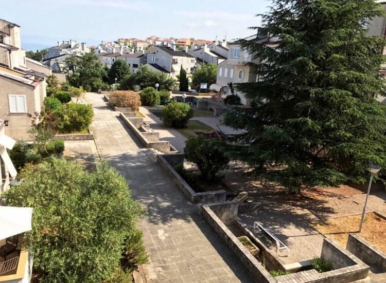 Mundial Apartments Njivice Dış mekan fotoğraf