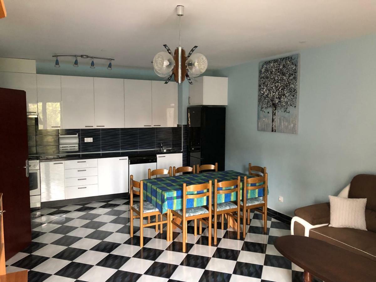 Mundial Apartments Njivice Dış mekan fotoğraf