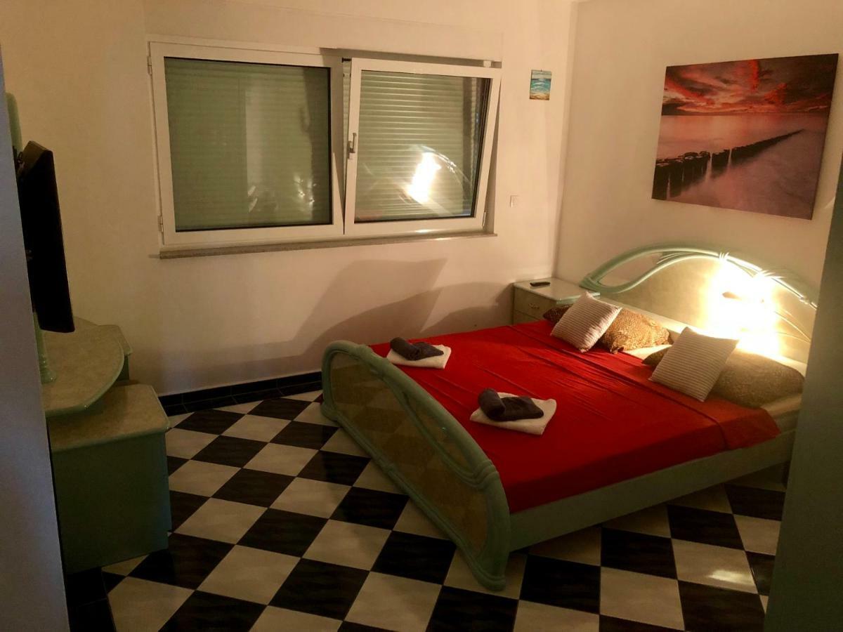 Mundial Apartments Njivice Dış mekan fotoğraf